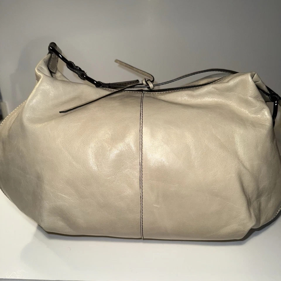 Bolso de Hombro Hobo International Slouch Hobo Top Cremallera Blanco Perla Foto 2 de 4