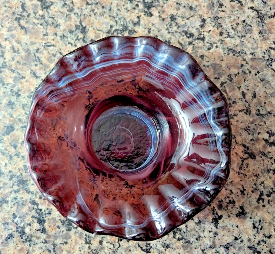 Vintage Purple Swirled Glass Ashtray with Ruffled Rim 6.75 Inch