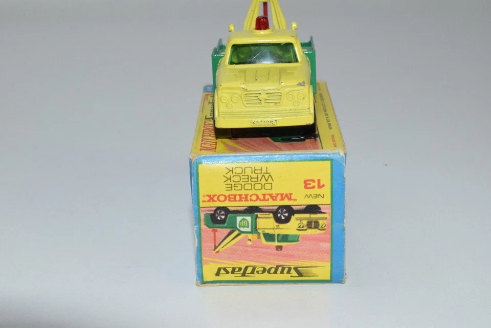 B8 1:60 3INCH 3 INCH MATCHBOX LESNEY SUPERFAST 13 DODGE WRECK TRUCK BP DISPLAY - Image 4 of 4