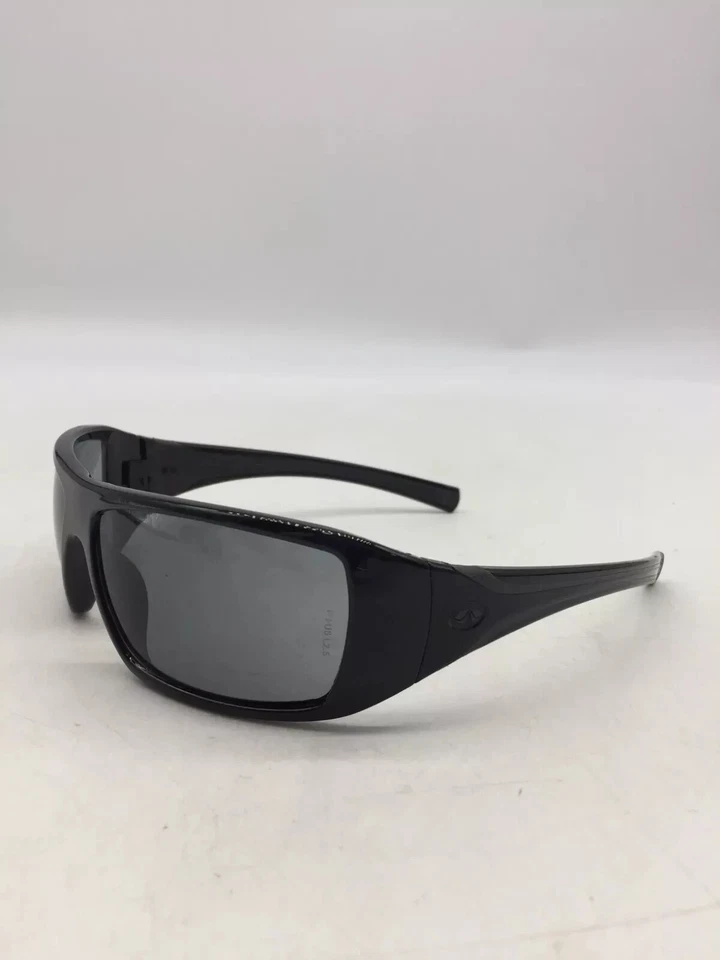 Gafas de sol negras de seguridad Goliath Pyramex CAN/CSA Z94.3-07 Foto 2 de 4