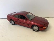 BMW red 850i (1990) Diecast Car 1:18 road tough