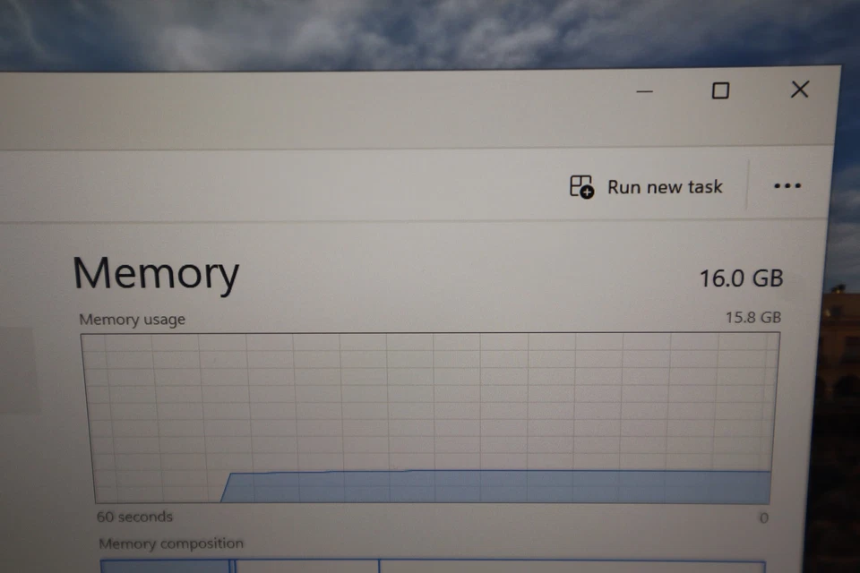Portátil HP ZBook Firefly 14 G7 10ª generación i5 16 GB RAM 256 GB NVMe Win 11 Pro Foto 3 de 4