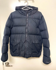 Nike Black Hooded Puffer Jacket Full Zip 700 Down Insulated Boys XL DD8697-010