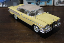 AMT 1958 Ford Edsel Jonquil Yellow Driftwood Built Clean 1/25