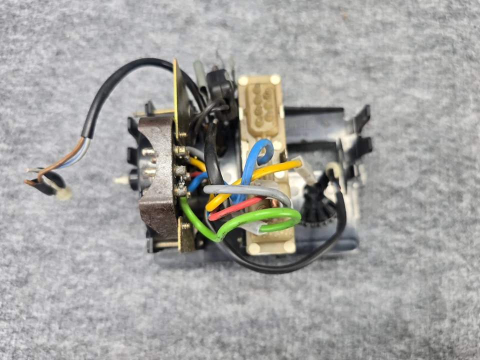 Переключатель климат-контроля переменного тока в сборе для Mercedes R107 380 Sl 450 SL 560 SL от оригинального производителя - Изображение 3 из 4