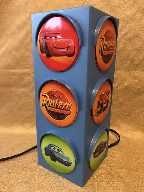 Disney Pixar Cars Rust-eze Stop Light Traffic Night Lamp Lightning McQueen 5094 for sale online