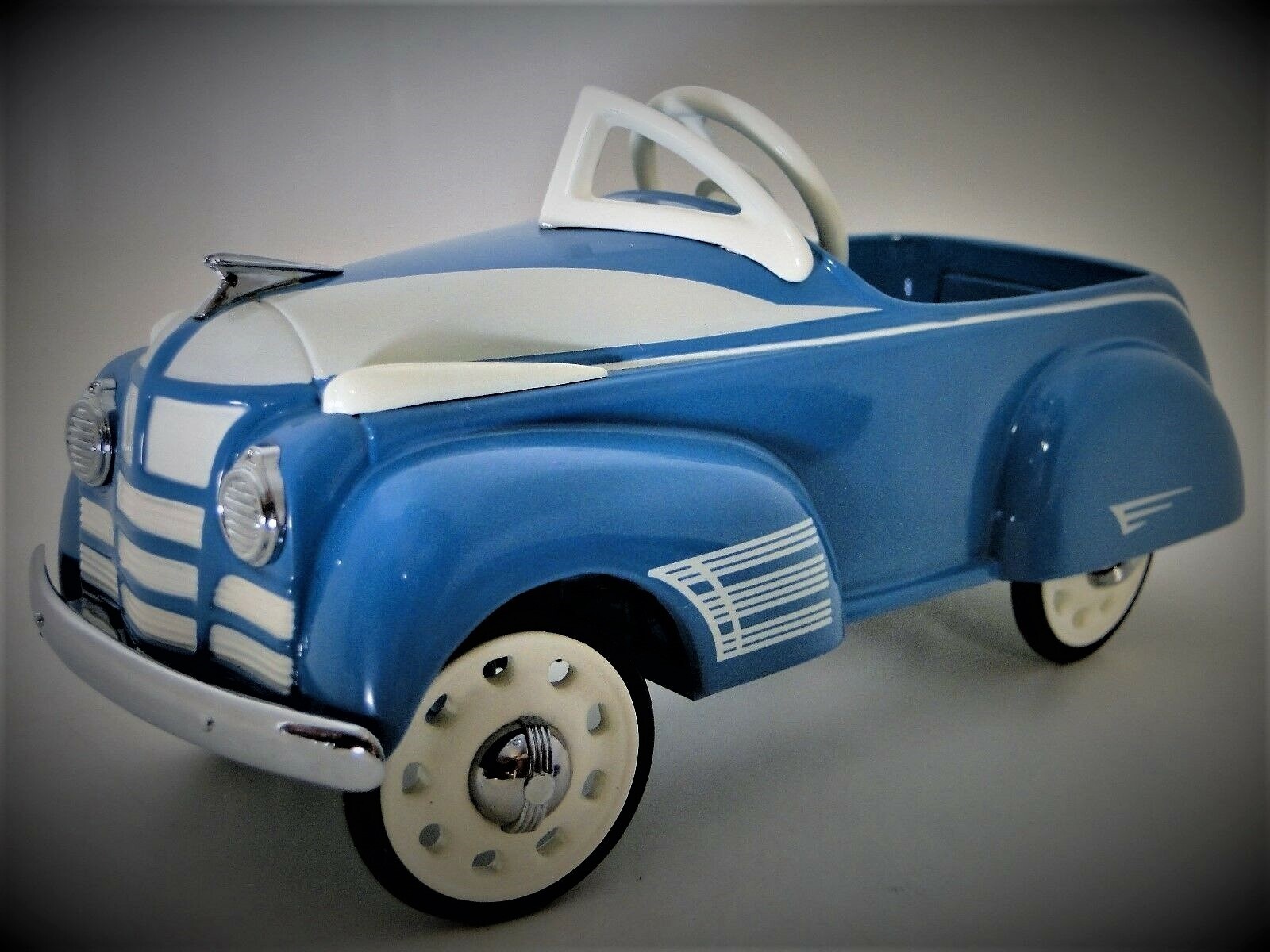 Dalia Solido Oldsmobile Toronado – Miniature Voiture Collection, Occasion