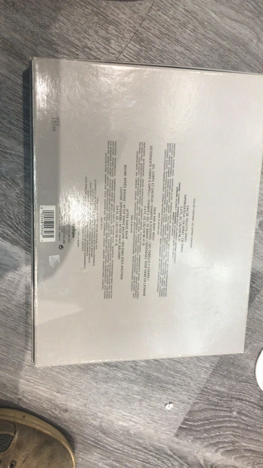 Set de regalo Zegna Uomo - 100 ml EDT + 100 ml lavado + 100 ml después del afeitado (embalaje antiguo) Foto 4 de 4