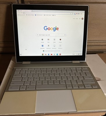 Chromebook本体 Google Pixelbook (i5, 8 GB RAM, 256GB) Google Pixelbook (i5, 8 GB RAM, 256GB) : ワールドグッドグッズ