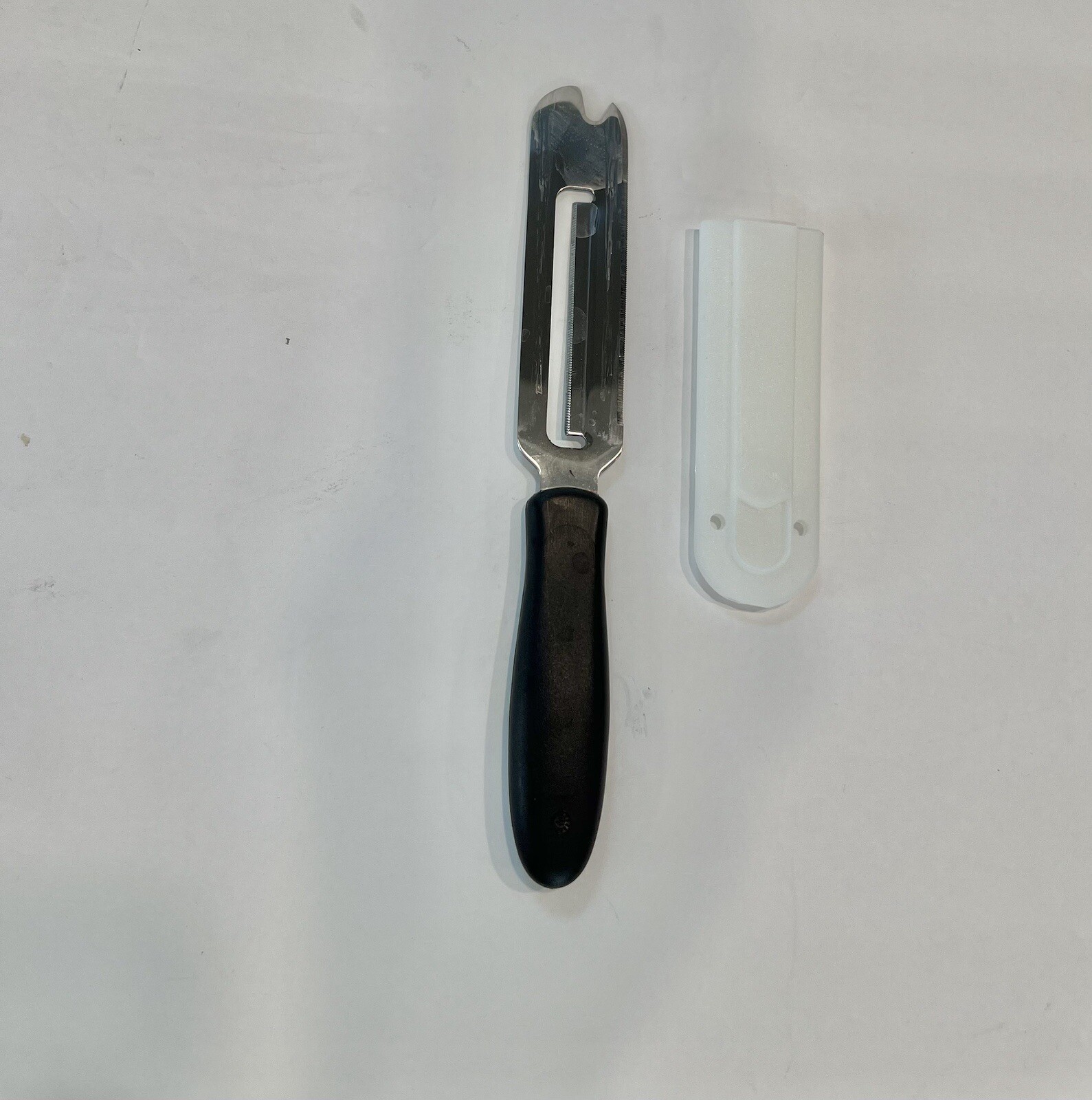 Pampered Chef Cheese Knife with Protective Cover 1125 Excellent Used eBay