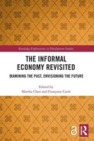 Martha Chen (U. A.) | The Informal Economy Revisited | Taschenbuch | Englisch