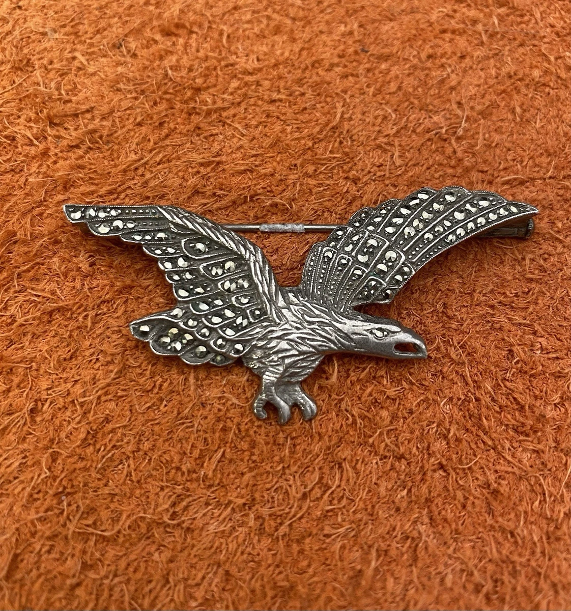 Ancienne épinglette oiseau en argent - France