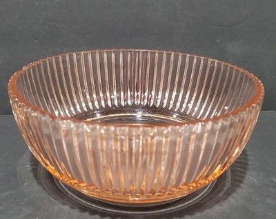 Vintage Pink Depression Queen Mary Ribbed/Starburst Berry Bowl 4.25''. 1930s