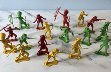 Vintage Plastic Cowboy and Indians Mixed Figure Lot 95 Pieces Used 1.75-2 Inches
