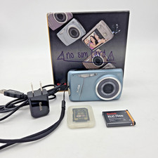 Kodak EasyShare M550 12MP Blue Digital Camera w/ Battery, Charger, & 8GB SD Card