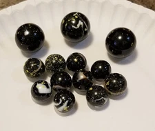 2007 Mega Marbles Vacor Limited Edition Rare King Penguin Marbles. Lot of 13