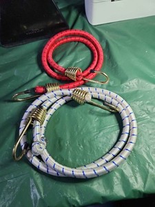 2 Strong Bungee Cords Metal Hooks Elastic Tie Down Strap Red White