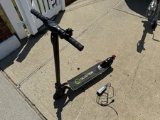 Mega Wheels 500 Watt Electric Scooter Foldable 15 Miles an Hour|20 Mile Range