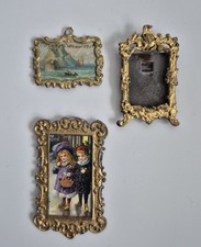 Drei ANTIKE kleine PUPPENSTUBENBILDER /Rahmen um 1900 Puppenstube