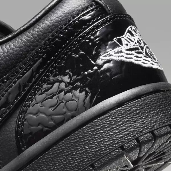 Nike WMNS Air Jordan 1 Low SE Black Croc HJ7743-010 Women's Size