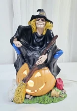 Vintage Halloween Witch Sitting on Pumpkin Light Lamp Ceramic Byron Molds 1972