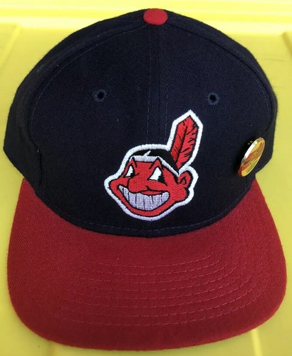 Vintage 90s Cleveland Indians Sports 