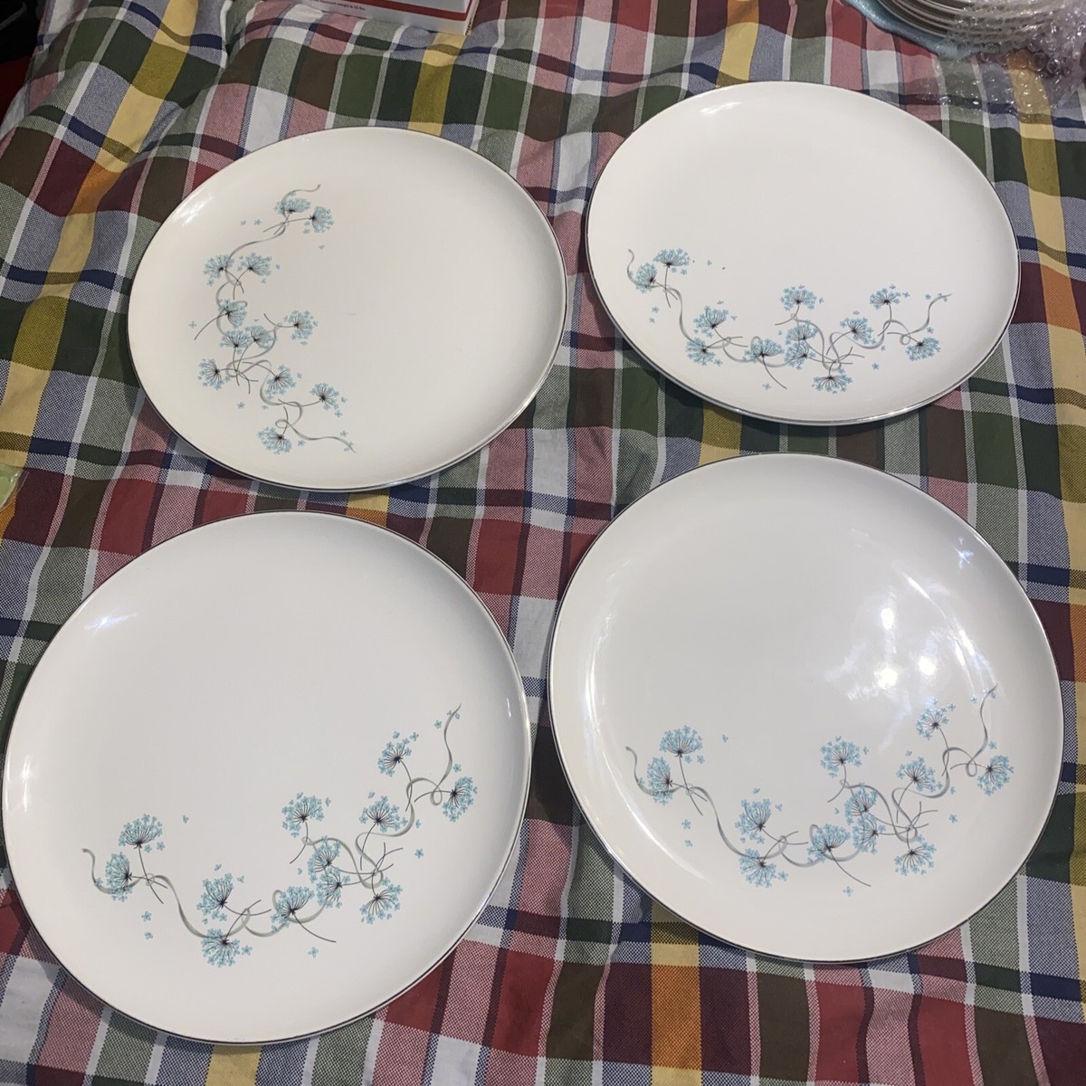 Vintage Taylor Smith Taylor Versatile Aqua Blue Lace Dandelion Dinner  Plates