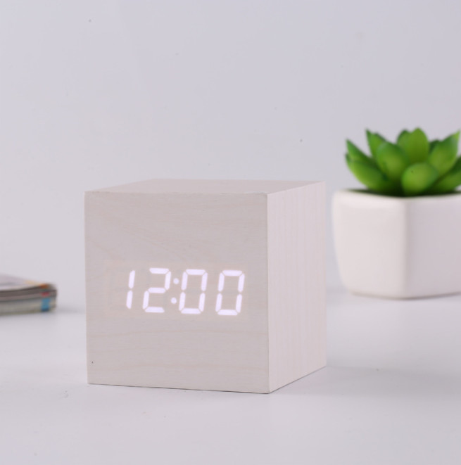New Modern Wooden Wood Digital LED Desk Alarm Clock Thermometer Timer Calendar