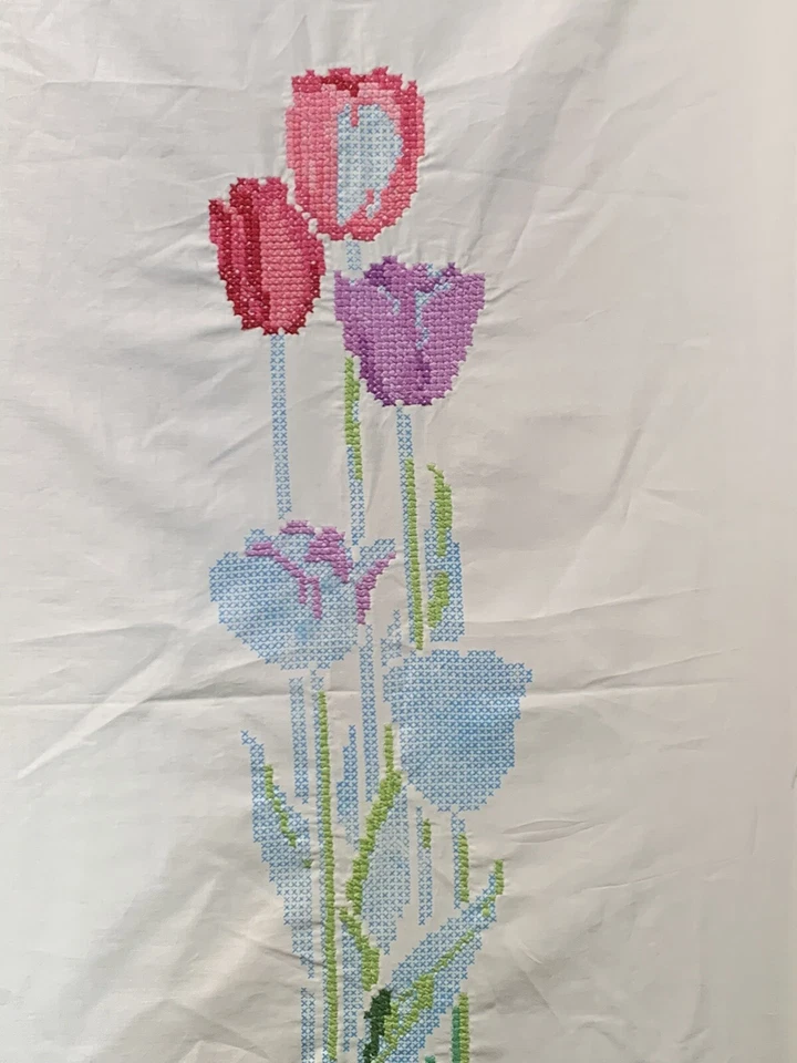 CROSS STITCH 38”T X 17 .5 “W TULIP BOUQUET UNFINISHED EMBROIDERY  YARDAGE - Image 2 of 4