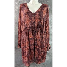 Torrid L/S Burgundy Floral V Neck Tiered Short Dress sz 5X (16314)