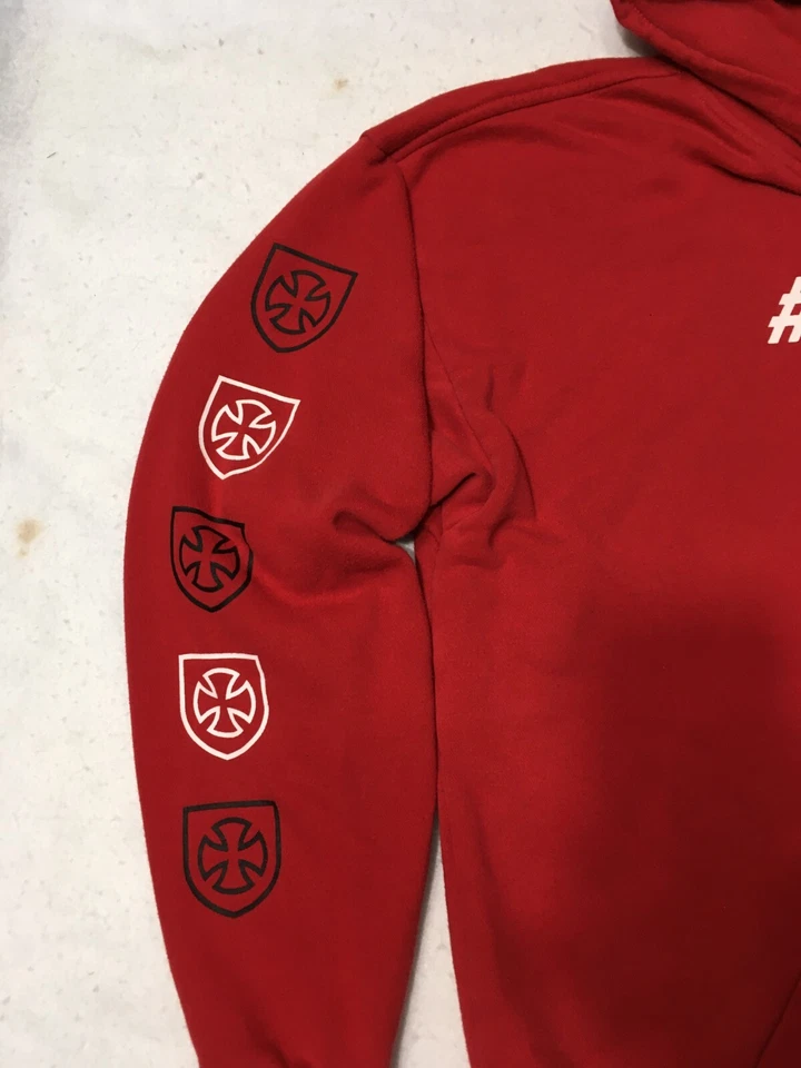 SUDADERA CON CAPUCHA BRIXTON X INDEPENDENT SHINE ROJA F/U mediana Foto 3 de 4