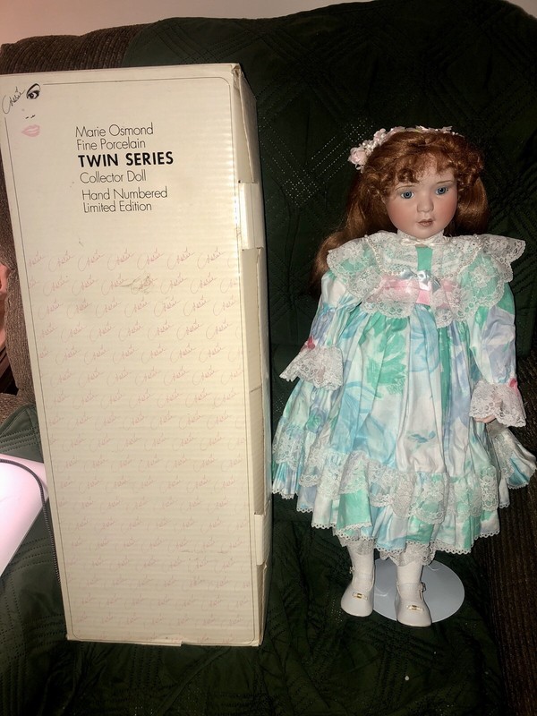Marie Osmond Porcelain Doll Twins Collection Nicole 24 Inch L.E. #657/2000 
