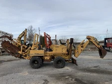 Vermeer V5800 4X4 Trencher