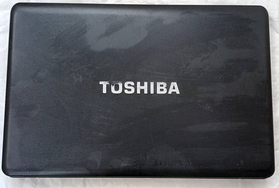TOSHIBA SATELLITE PRO C660-16W PSC0ME Laptop 15.6" 4GB 120GB SSD Windows 10 22H2 - Image 3 of 4