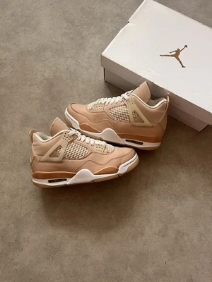 Air Jordan 4 Retro Shimmer Women's — UK4 | US6.5W | EU37.5 - Image 1 of 4
