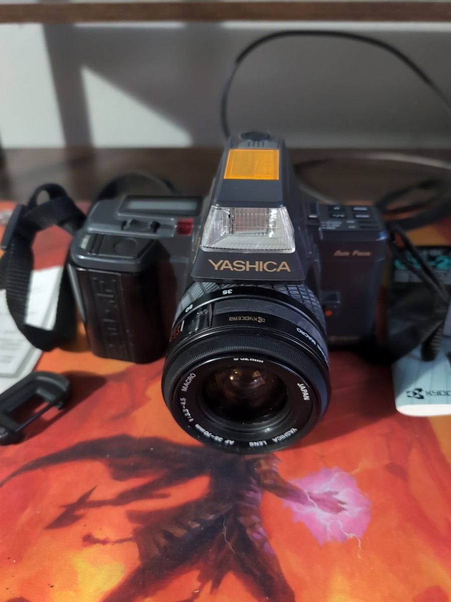 Yashica 250AF Super 35mm SLR Film Camera, AF 70-210mm Kyocera