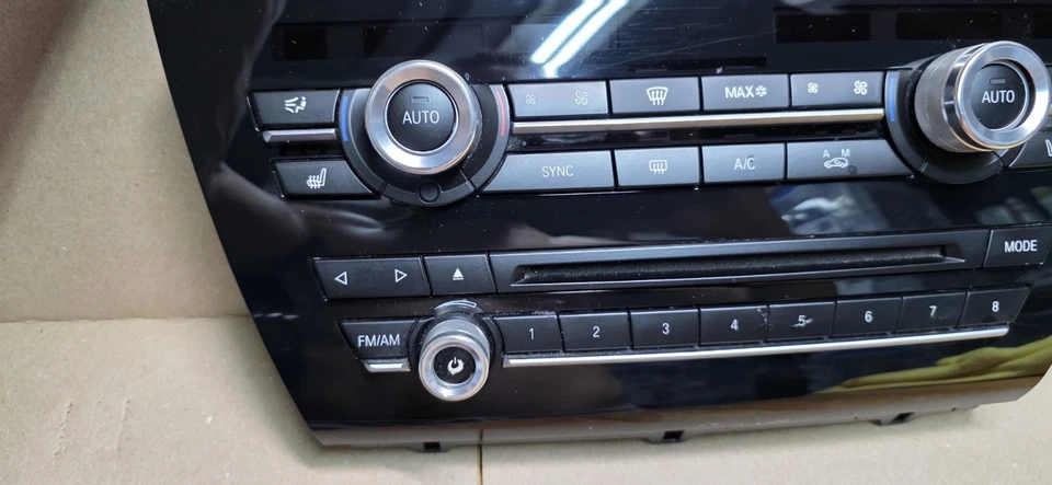 2014 - 2018 BMW X5 F15 HEATER A/C CD TEMPERATURE CLIMATE PANEL 9352873-01 - Image 3 of 4