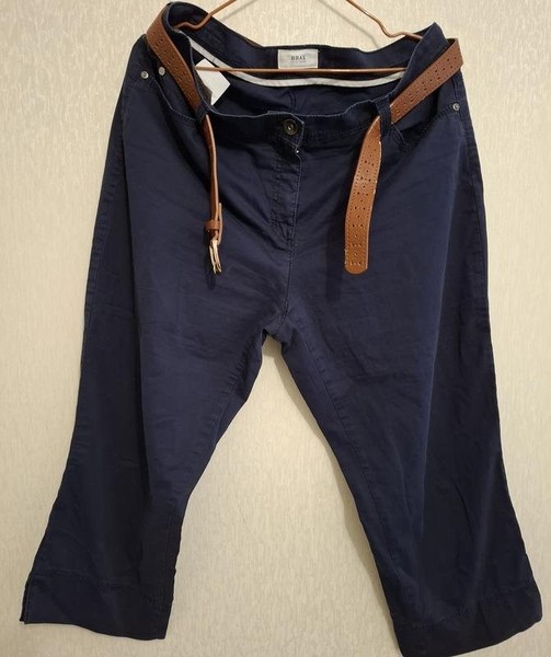 Women Brax Capri Navy Denim 48