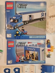 LEGO CITY: Toys R Us Truck 7848 100 % Complete with Manual - No Box