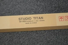 Studio Titan Turboloc 4 sec light Stand