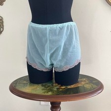 Rare Vintage Saks Fifth Avenue Pastel Lace Tap Shorts