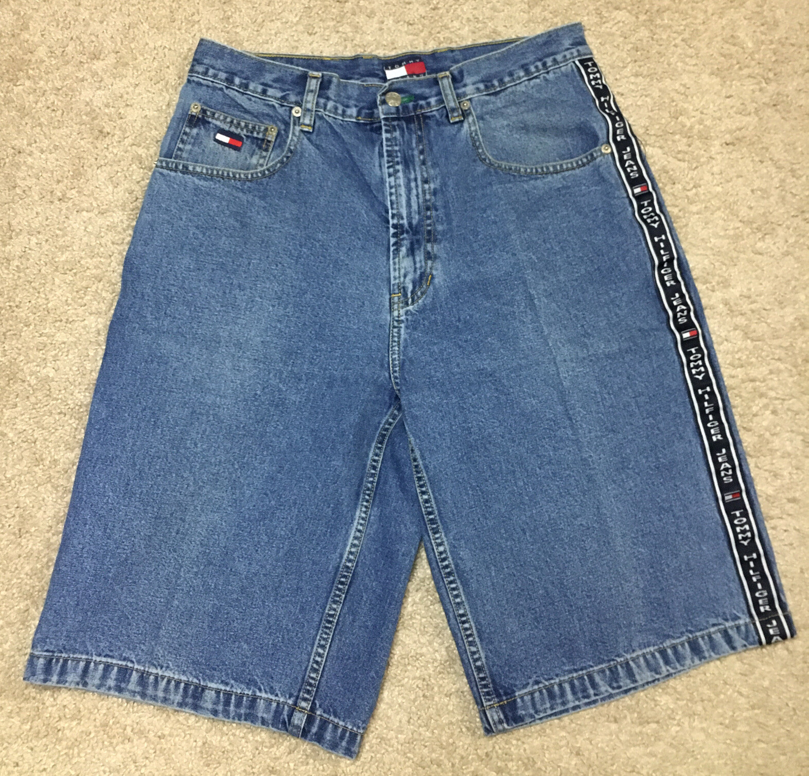 Vintage Tommy Hilfiger Denim Shorts Mens 31 x 12 Logo Patch Side Spellout Rare image 6