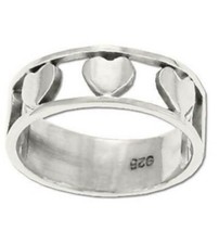 925 Sterling Silver Interspaced Hearts Band Ring