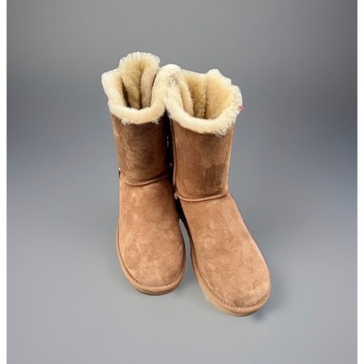 UGG Bailey Bow II Chestnut Sheepskin Boots Women s Size 9 Damaged Heel