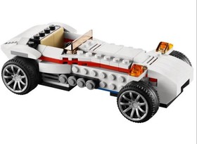 LEGO 31006 CREATOR 3-in-1 Highway Speedster Building Set