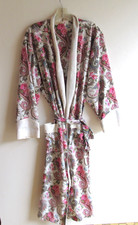 Vintage VIctoria's Secret Woman's Bathrobe Robe. SZ M 100 Poly Paisley/Roses