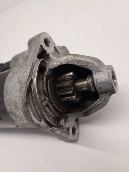 Motor de arranque KIA RIO 12-17 con parada y arranque automático del motor 361002B300 Foto 4 de 4