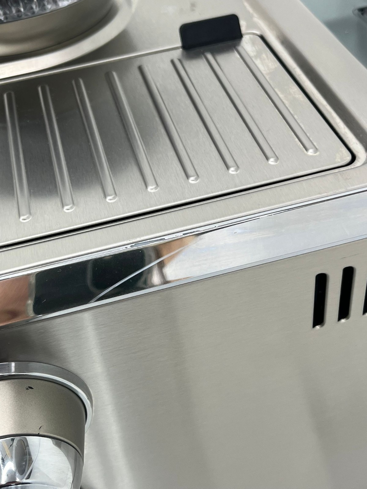 DeLonghi La Specialista Touch Espresso Machine EC9455M