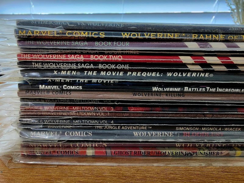 HUGE Lot of Vintage Wolverine Graphic Novels COMPLETE SETS Spider-man Hulk X-men