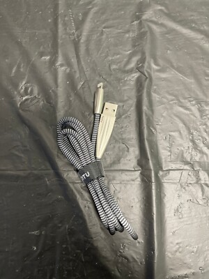 TOTU iPHONE Lightning to USB -C braided cable